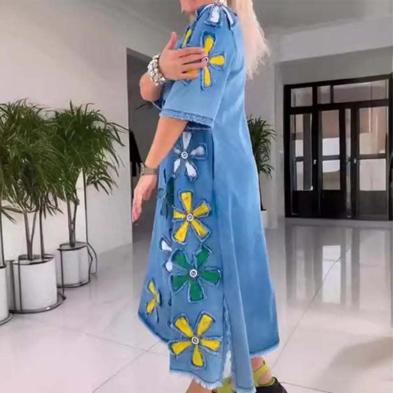 Everyday skirt with round neck